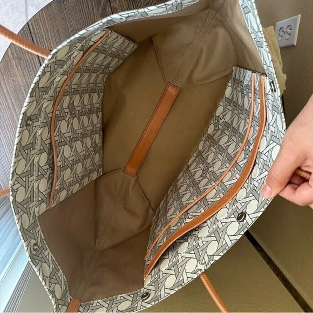 New Tory Burch basketweave Print tote bag